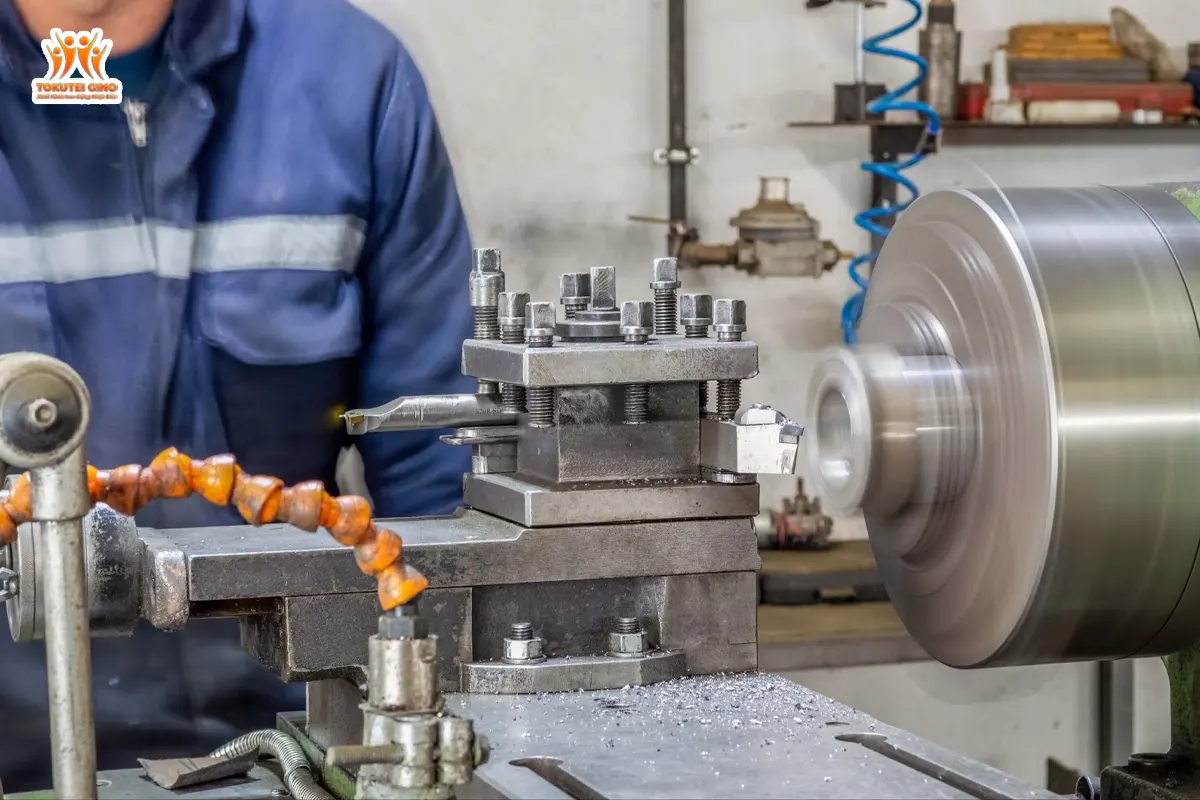 Đơn hàng gia công cơ khí Nhật Bản