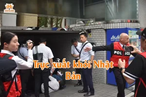 Trục xuất khỏi Nhật Bản